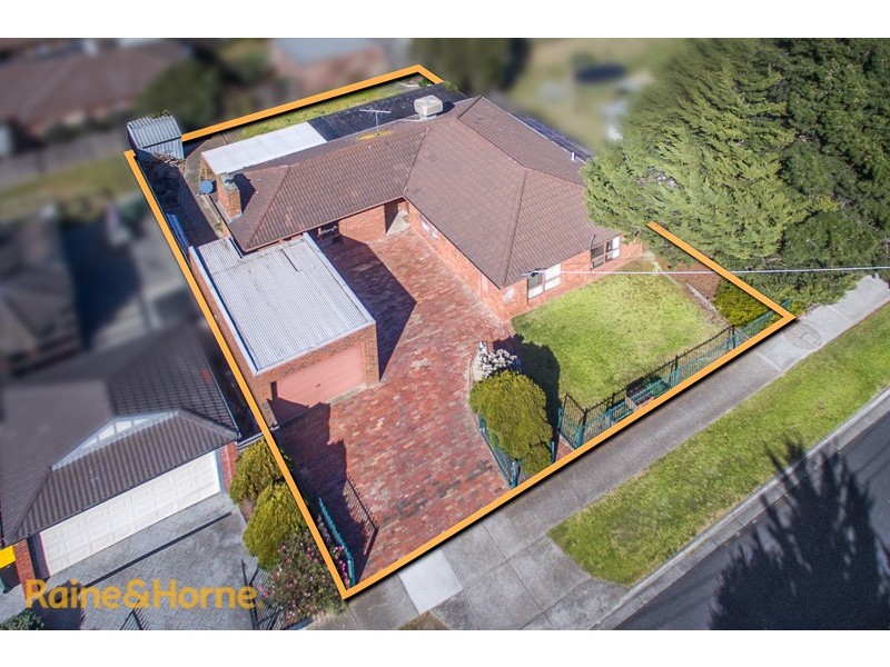 3 Stake Road, Diggers Rest VIC 3427