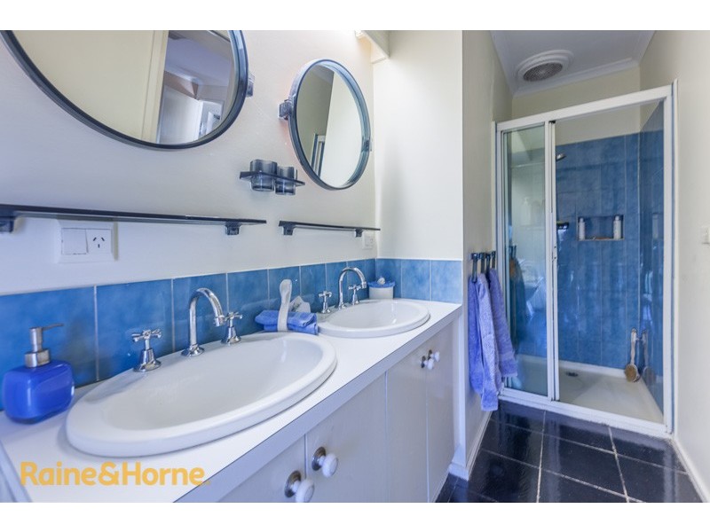 1 Ganton Court, Sunbury VIC 3429