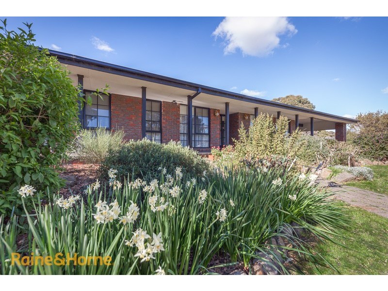 1 Ganton Court, Sunbury VIC 3429