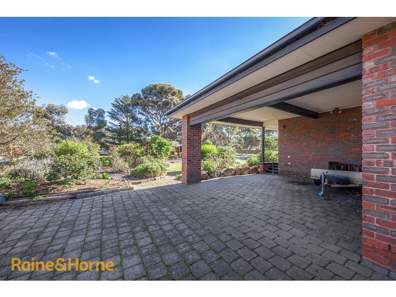 1 Ganton Court, Sunbury VIC 3429
