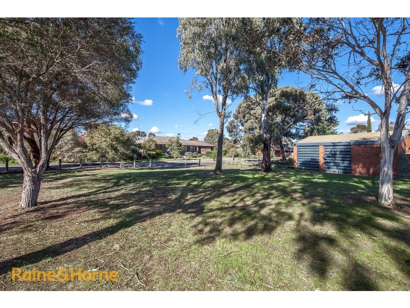 1 Ganton Court, Sunbury VIC 3429