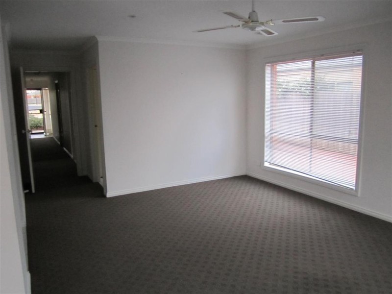 2 Giffen Place, Sunbury VIC 3429