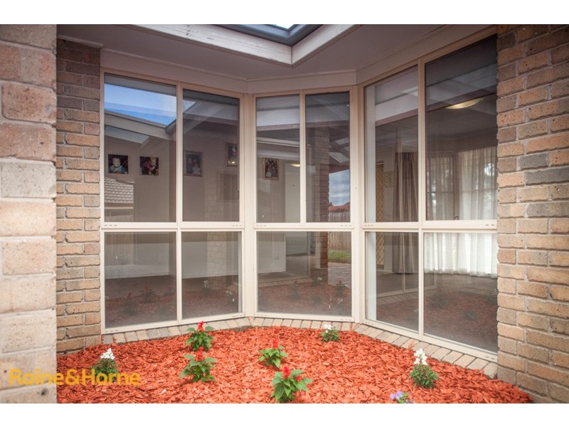 198 Elizabeth Drive, Sunbury VIC 3429