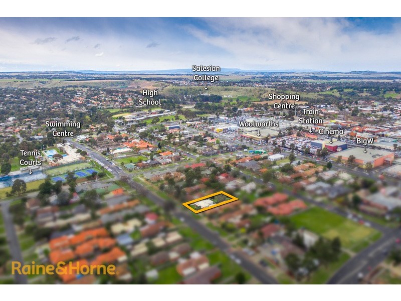 43 Ligar Street, Sunbury VIC 3429