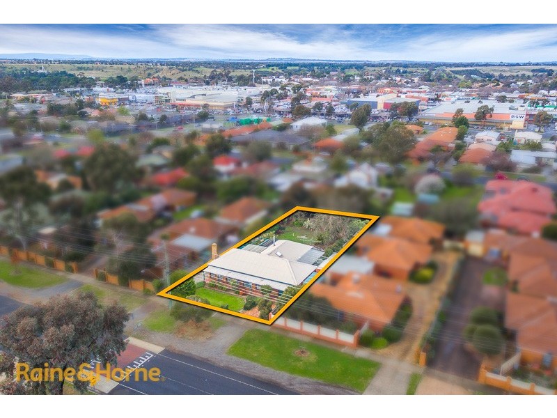 43 Ligar Street, Sunbury VIC 3429