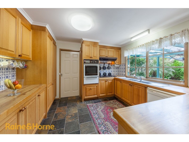 43 Ligar Street, Sunbury VIC 3429