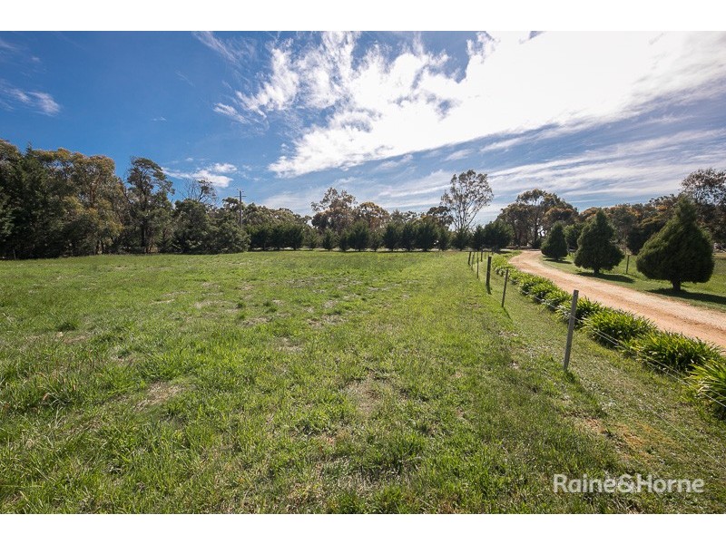 175 Gyro Close, Riddells Creek VIC 3431