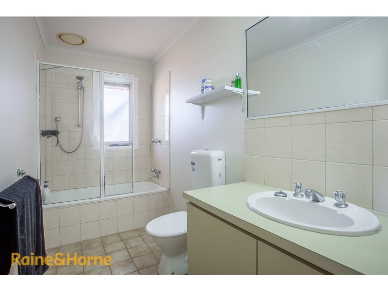 11 / 28-30 Darbyshire Street, Sunbury VIC 3429