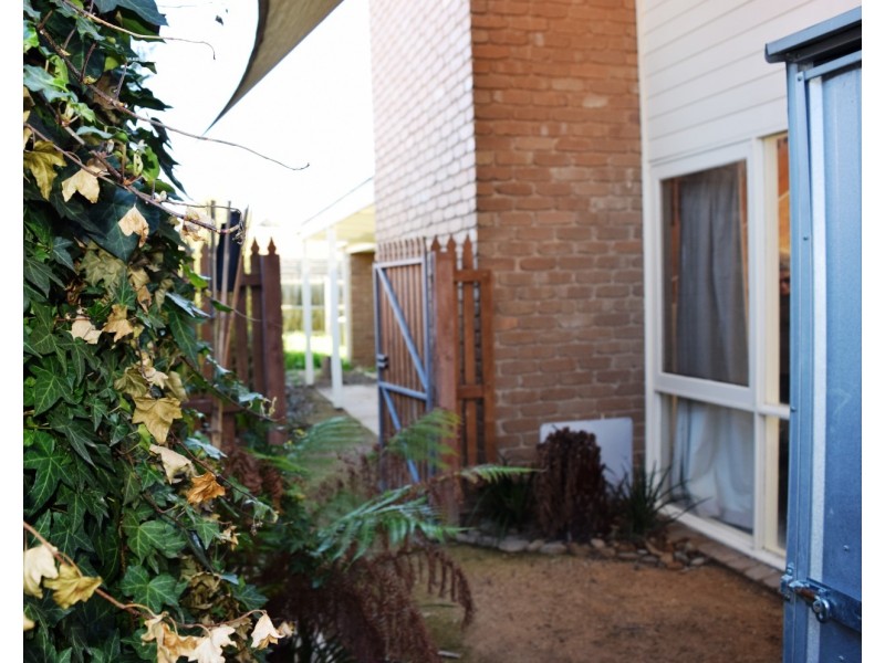 11 / 28-30 Darbyshire Street, Sunbury VIC 3429