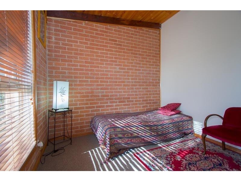 37 Blaxland Drive, Sunbury VIC 3429