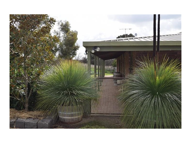 80 Lancefield Road, Sunbury VIC 3429