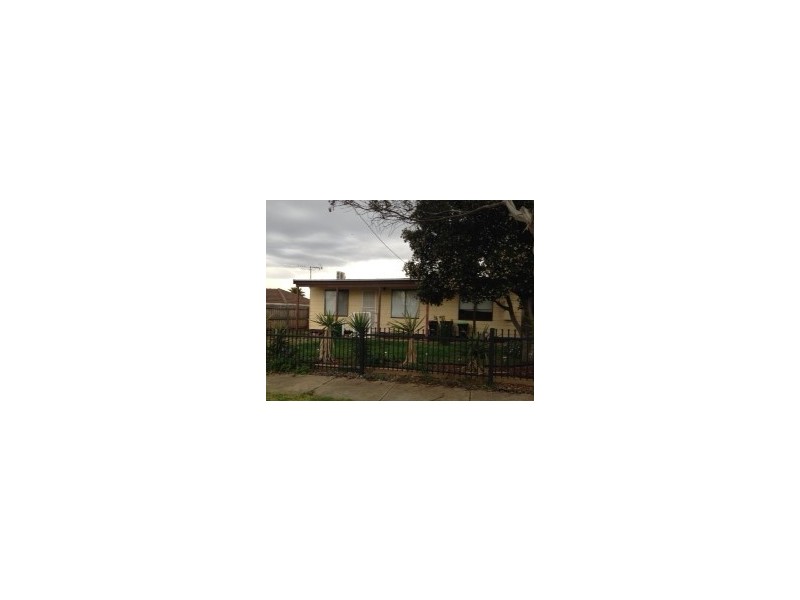 105 Calder Highway, Diggers Rest VIC 3427