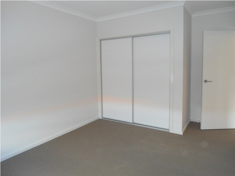 24/39-43 Cornish Street, Sunbury VIC 3429