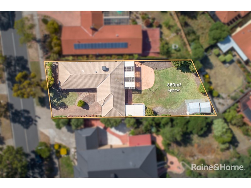 64 Balmoral Circuit, Sunbury VIC 3429