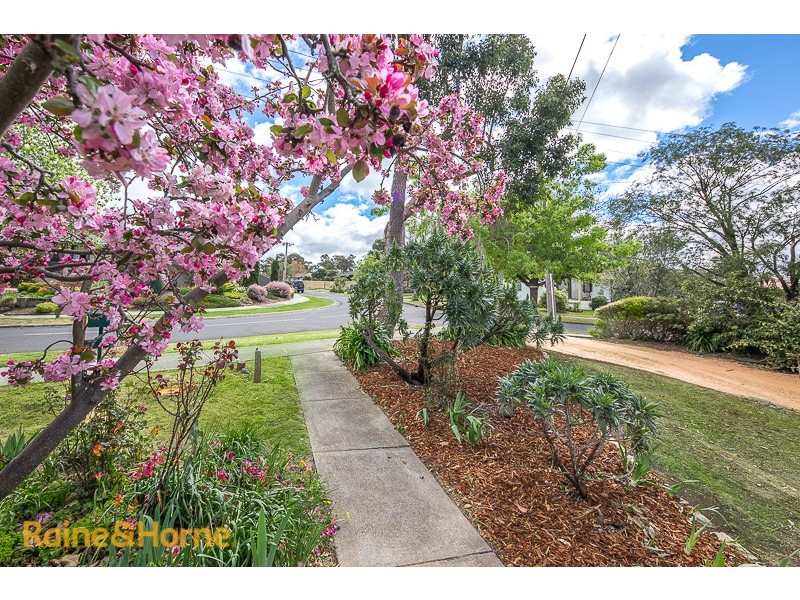 14 Hogan Street, Sunbury VIC 3429