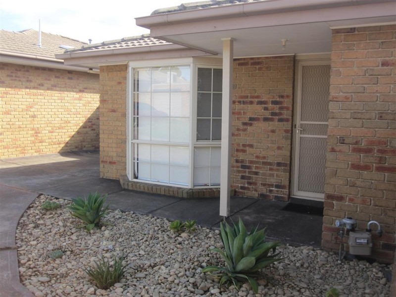 4/95 Pasley Street, Sunbury VIC 3429