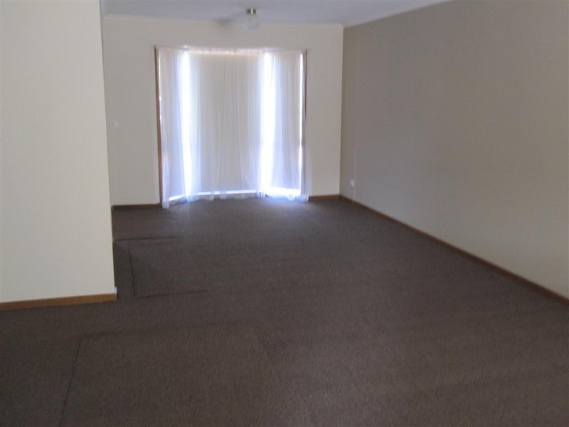 4/95 Pasley Street, Sunbury VIC 3429