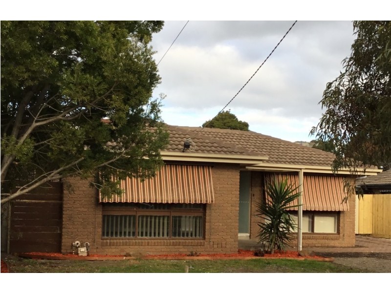 27 Deakin Street, Sunbury VIC 3429