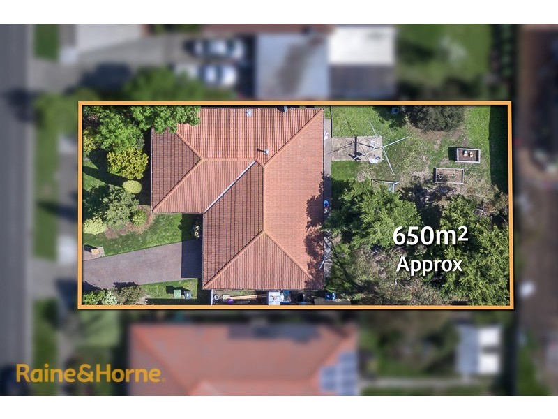 50 Dunrossil Drive, Sunbury VIC 3429