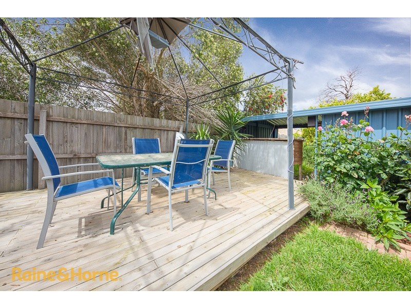 34 Heysen Drive, Sunbury VIC 3429