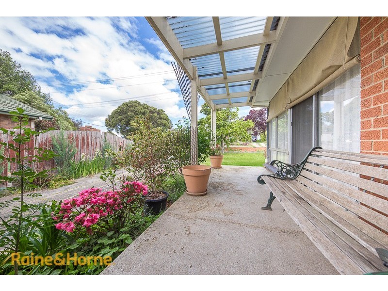 34 Heysen Drive, Sunbury VIC 3429