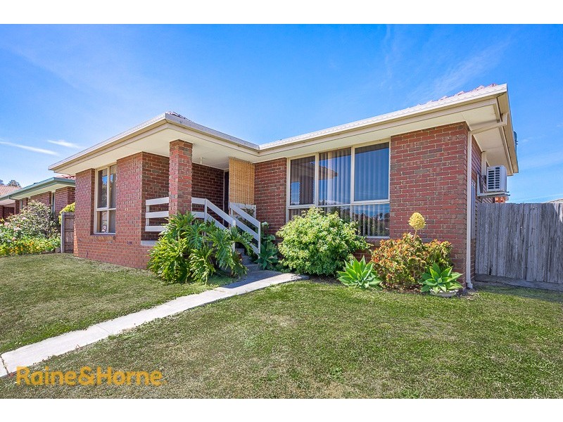 5 Crawford Way, Sunbury VIC 3429