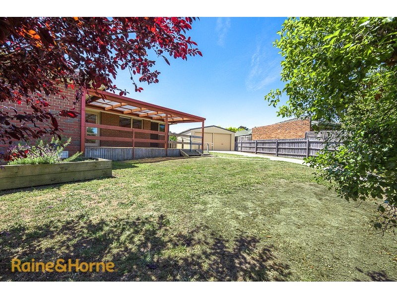 5 Crawford Way, Sunbury VIC 3429