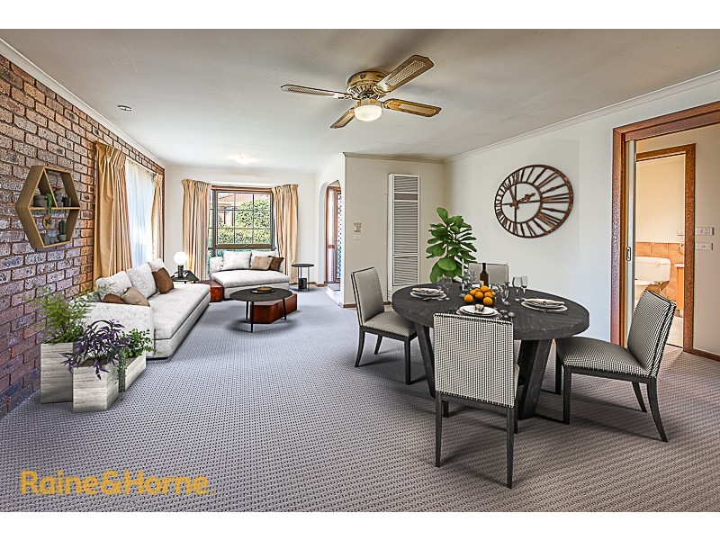 4/39-41 Ligar Street, Sunbury VIC 3429