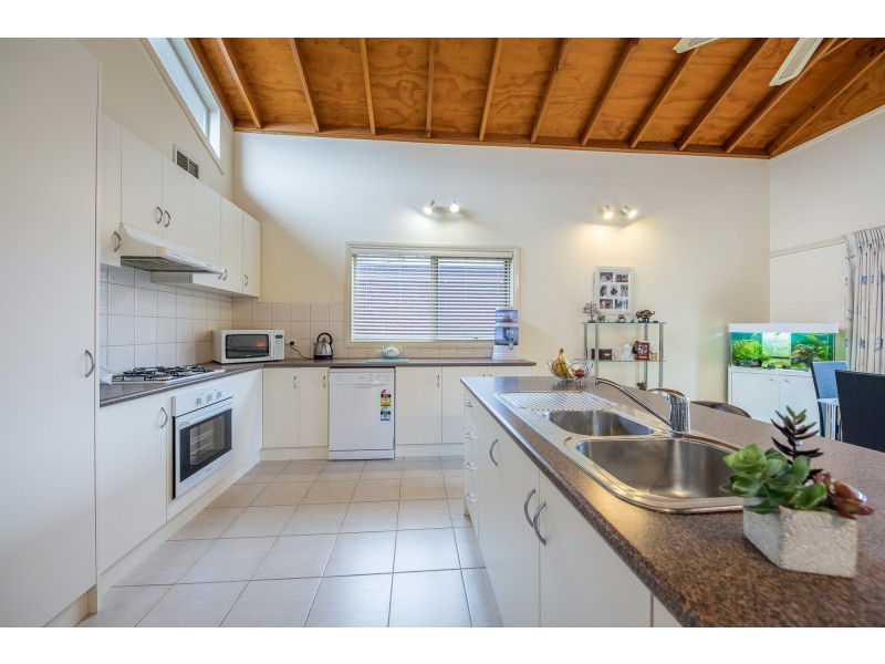 37B Miller Street, Sunbury VIC 3429