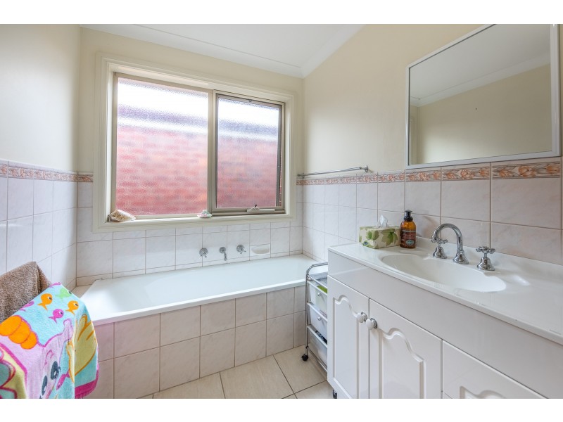 37B Miller Street, Sunbury VIC 3429