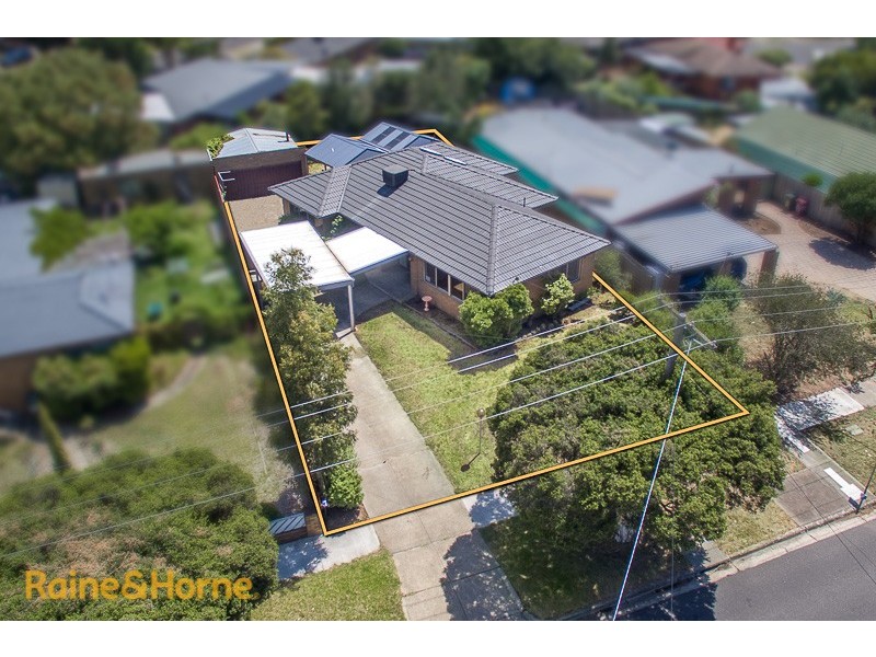 42 Burke Road, Sunbury VIC 3429
