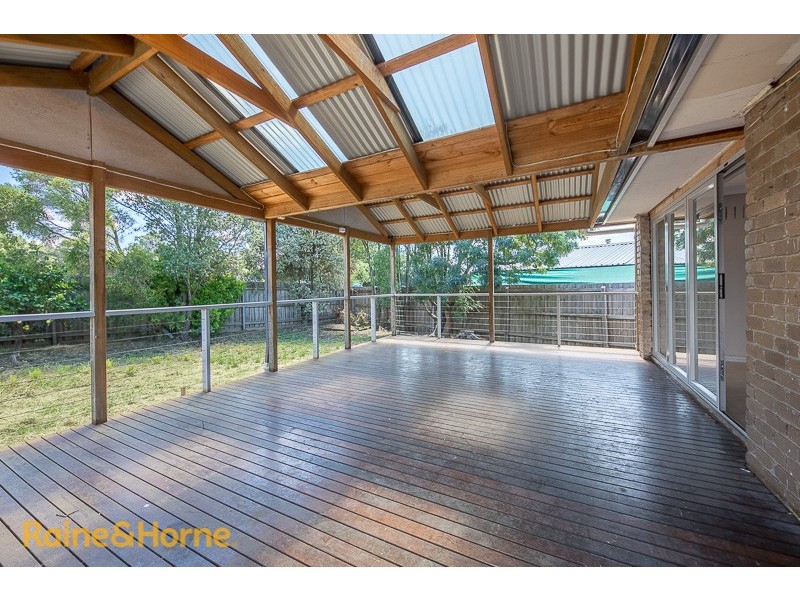 42 Burke Road, Sunbury VIC 3429