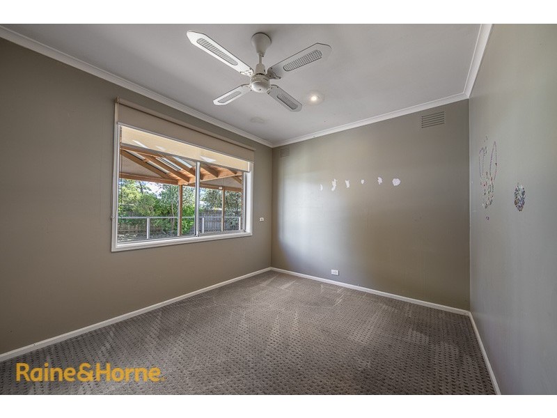 42 Burke Road, Sunbury VIC 3429