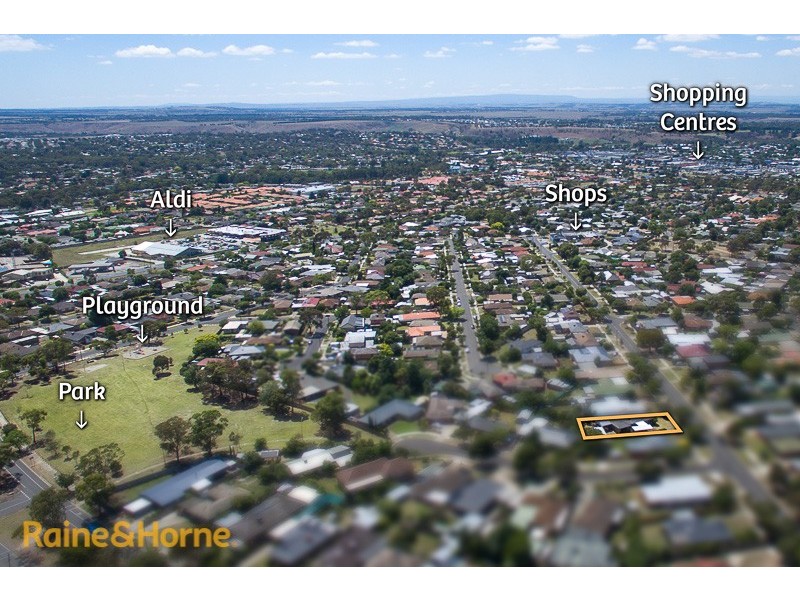 42 Burke Road, Sunbury VIC 3429