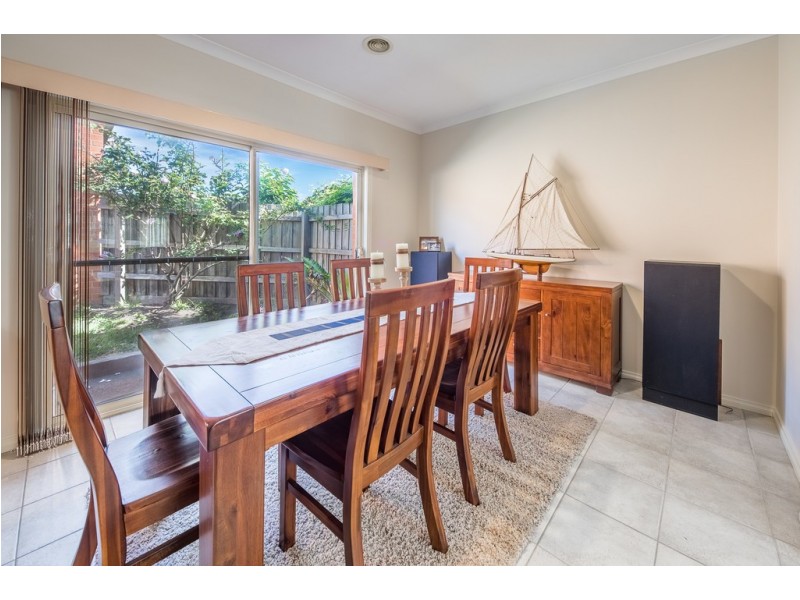 1/12-14 Pasley Street, Sunbury VIC 3429