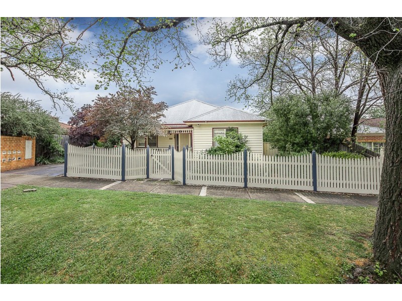 1/45 Harker Street, Sunbury VIC 3429
