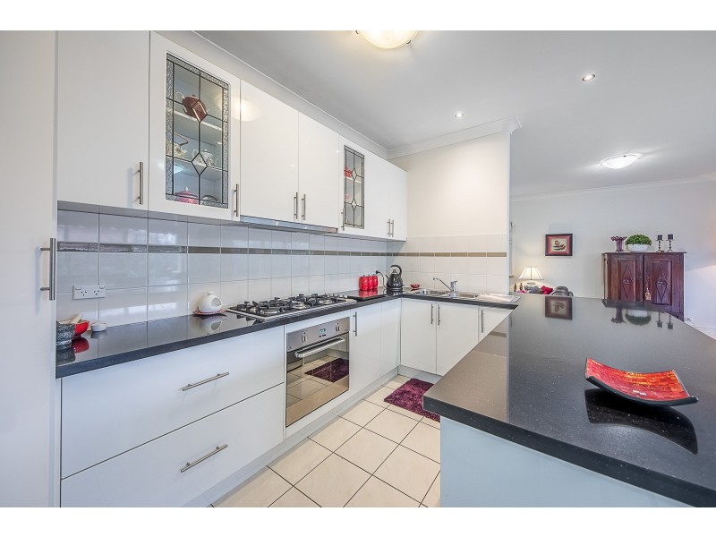 1/45 Harker Street, Sunbury VIC 3429