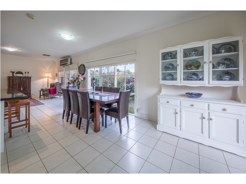 1/45 Harker Street, Sunbury VIC 3429