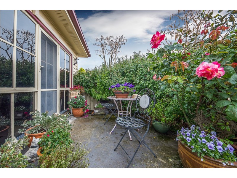 1/45 Harker Street, Sunbury VIC 3429