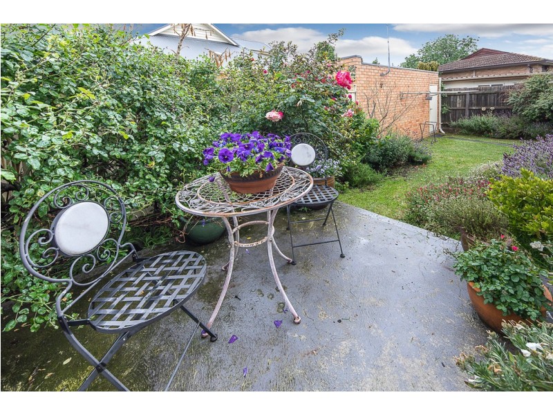 1/45 Harker Street, Sunbury VIC 3429