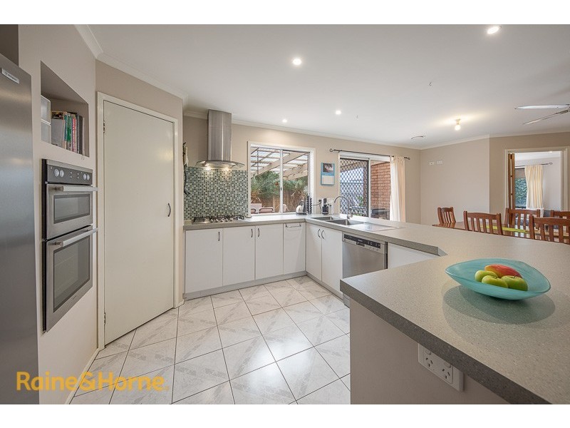 3 Carey Court, Sunbury VIC 3429