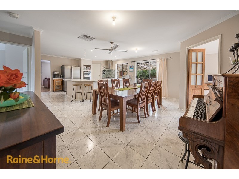 3 Carey Court, Sunbury VIC 3429