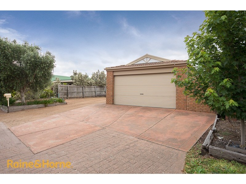 3 Carey Court, Sunbury VIC 3429