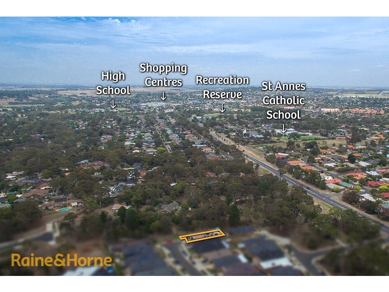 34 Holland Road, Sunbury VIC 3429