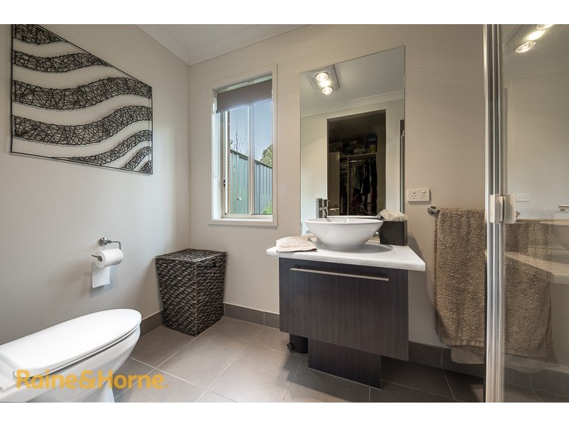 34 Holland Road, Sunbury VIC 3429