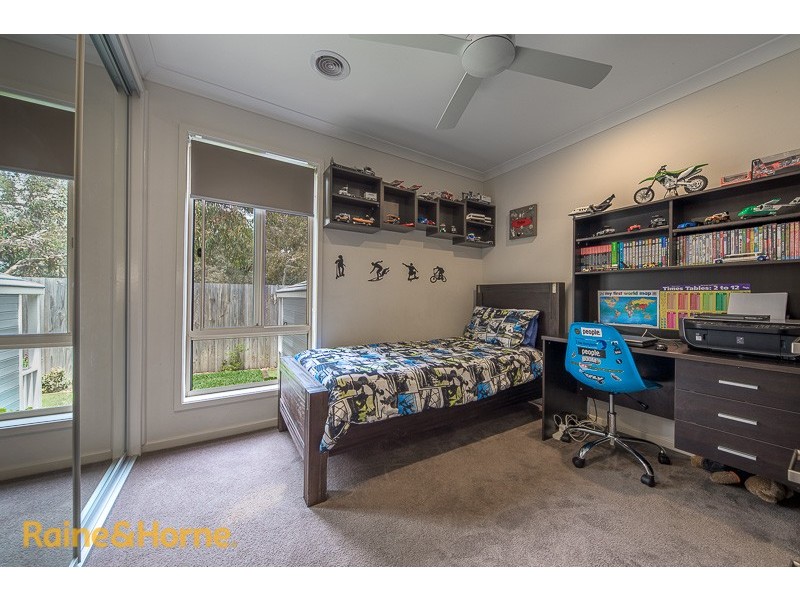 34 Holland Road, Sunbury VIC 3429
