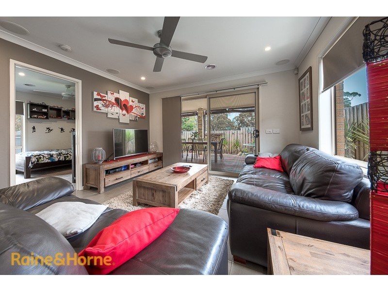 34 Holland Road, Sunbury VIC 3429