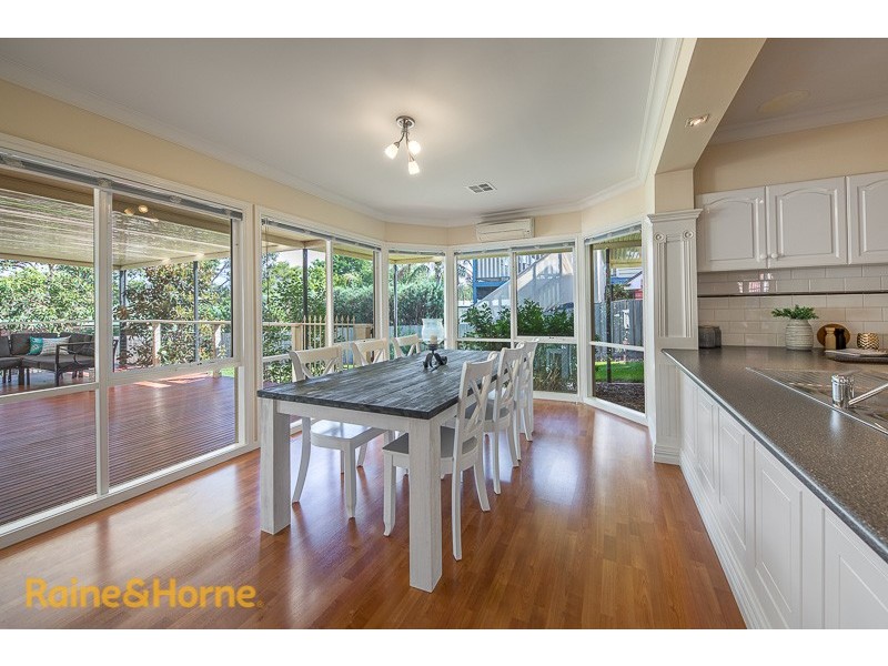 58 The Avenue, Sunbury VIC 3429