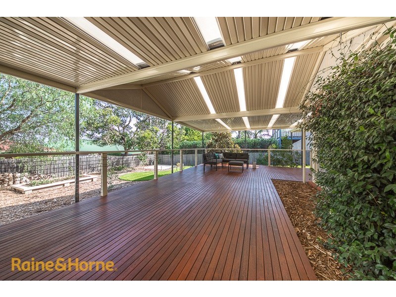 58 The Avenue, Sunbury VIC 3429