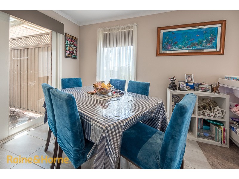 11 Hobson Court, Sunbury VIC 3429